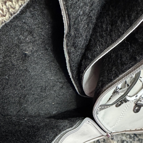 Tex Gray Winter mid calf Boots with Knit Cuff EUC 10.5 - Picture 10 of 13